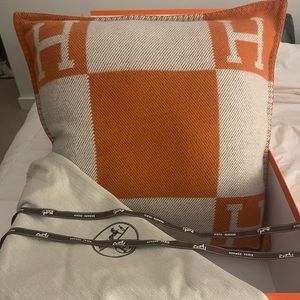 Hermès Avalon Pillow, Orange, Comes w/ original box and dustbag.